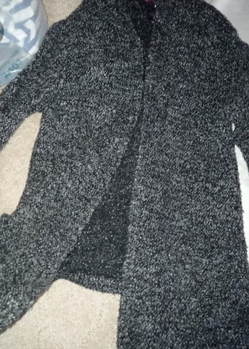 Kışlık Şapkalı hırka - Görsel 2