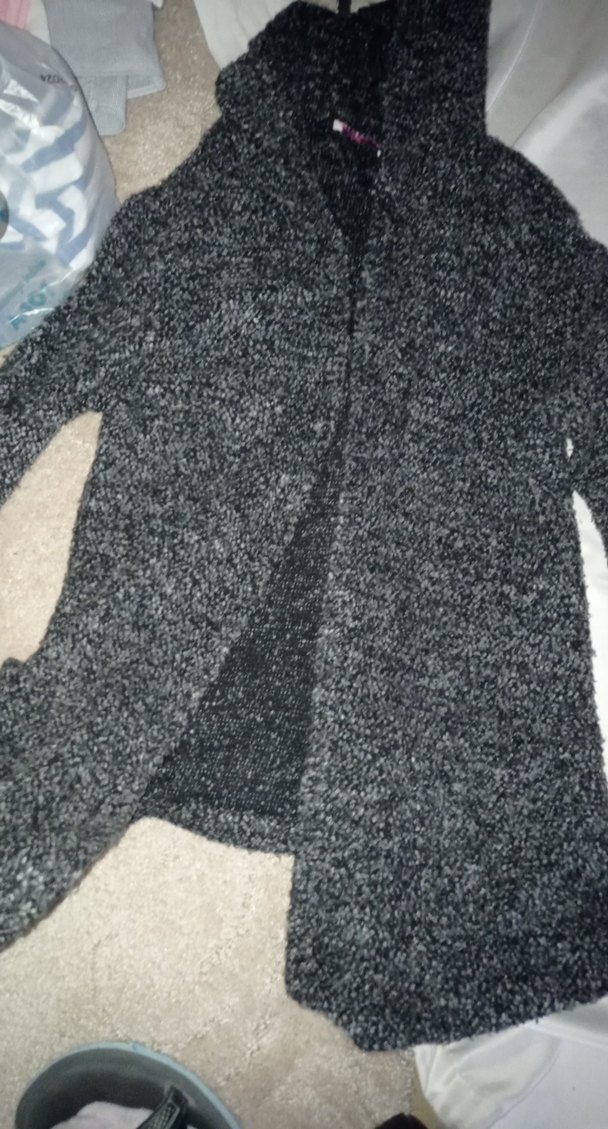 Kışlık Şapkalı hırka - Görsel 2