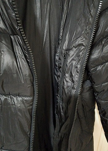 Koton Siyah Kapüşonlu Şişme Mont - Görsel 6
