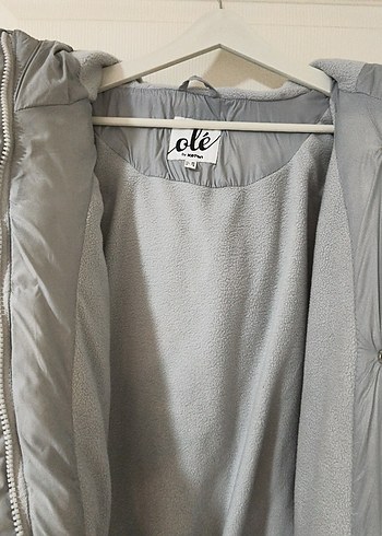 Gri kadın şişme Mont - Görsel 4