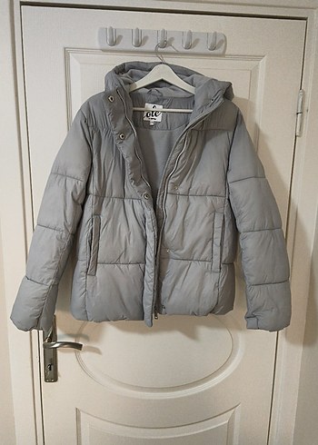 Gri kadın şişme Mont - Görsel 2