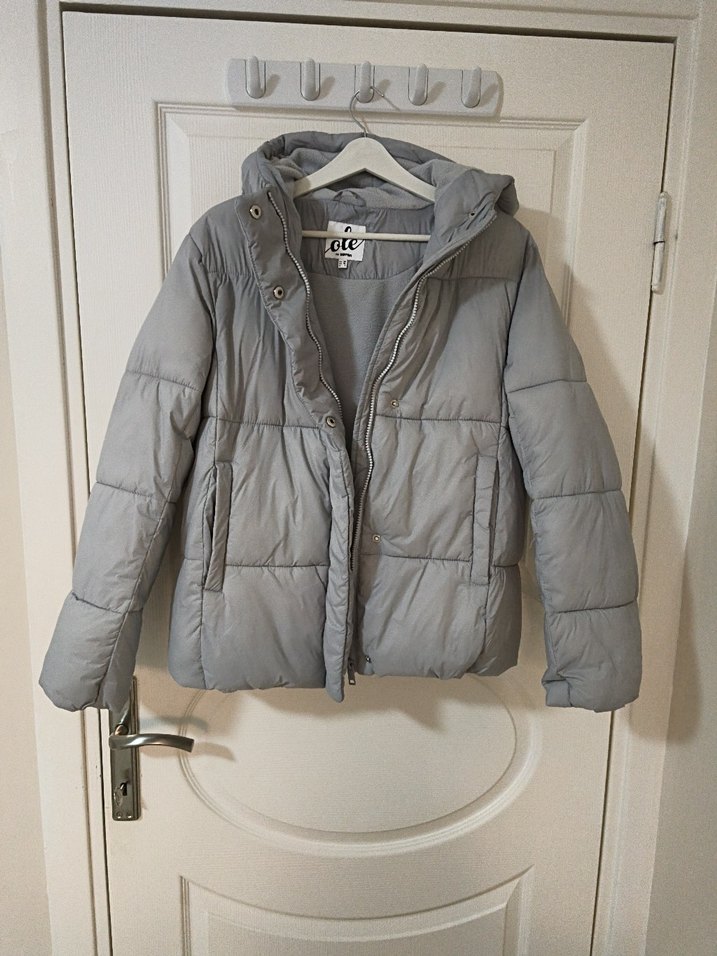 Gri kadın şişme Mont - Görsel 2