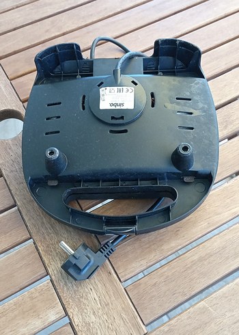Beden Renk Sinbo Siyah Tost Makinesi