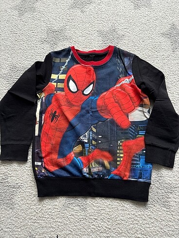 Spiderman üst
