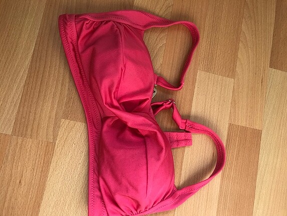 Bikini üst
