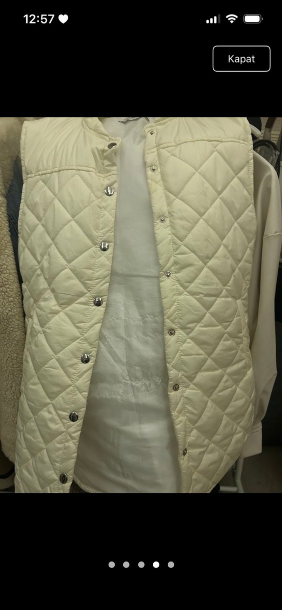 Düğmeli Beyaz Kadın Yelek - Görsel 4