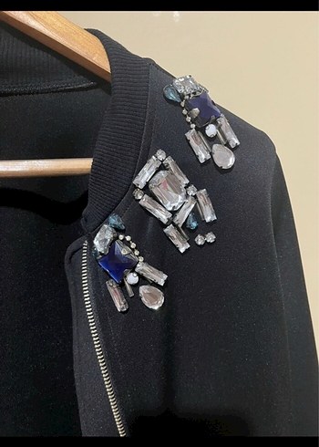 Payet İşlemeli Siyah Midi Ceket - Görsel 2