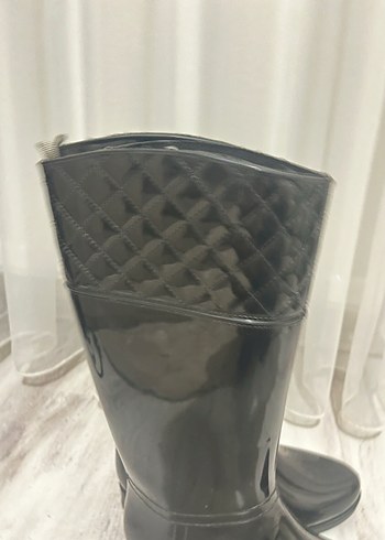 Siyah Rugan Kadın Dizüstü Çizme - Görsel 2