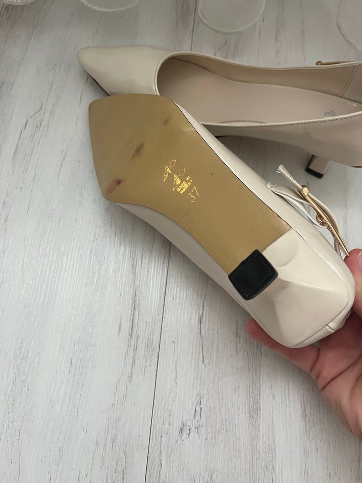 Bej Stiletto Topuklu Kadın Klasik Ayakkabı - Görsel 4