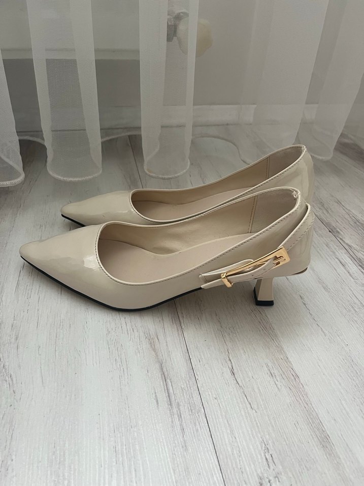 Bej Stiletto Topuklu Kadın Klasik Ayakkabı - Görsel 3