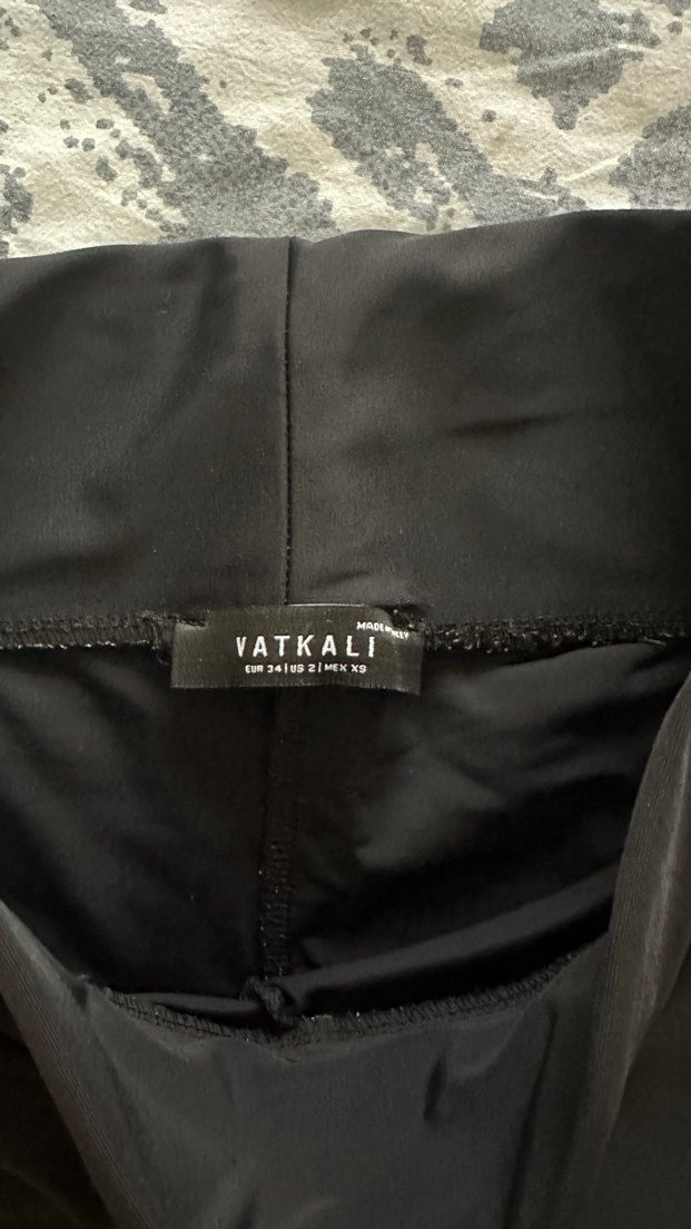 Siyah Midi Şort - Görsel 2