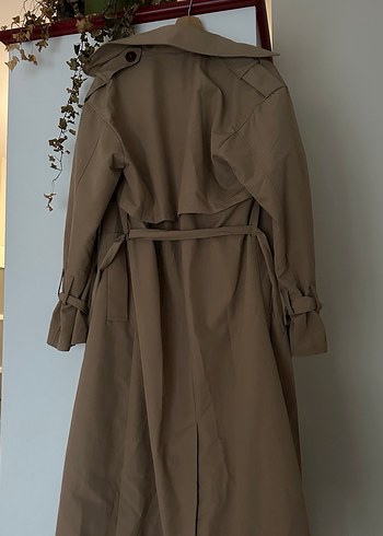 Bej Uzun Kemerli Kadın Trençkot - Görsel 3