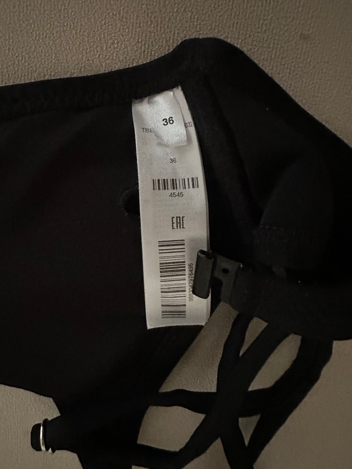 Siyah Strappy Kadın Bikini Üstü - Görsel 3