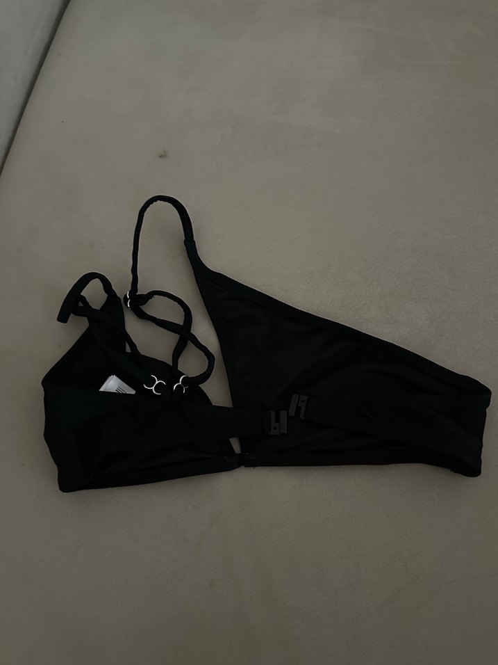 Siyah Strappy Kadın Bikini Üstü - Görsel 2