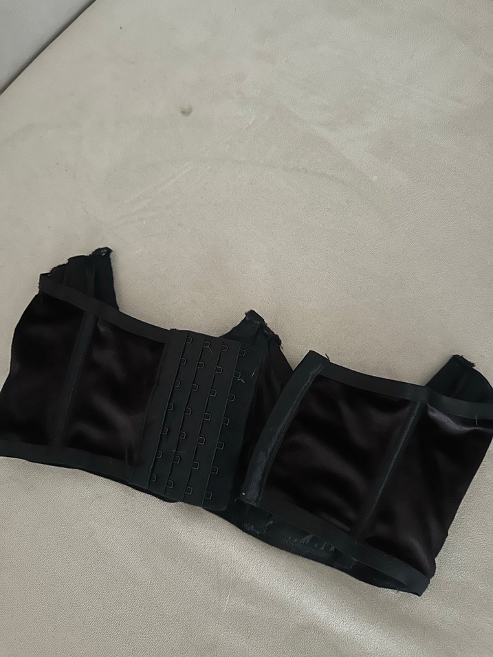 Siyah Büstiyer - Görsel 2