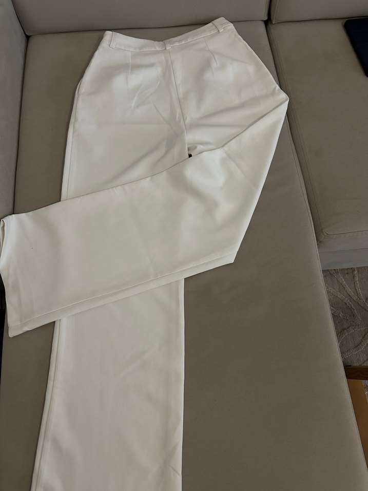 Beyaz Kumaş Pantolon - Görsel 2