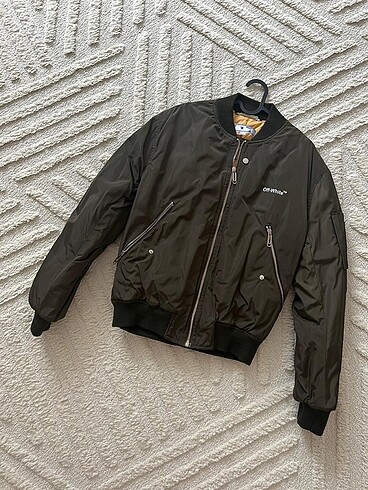 s Beden Off white mont