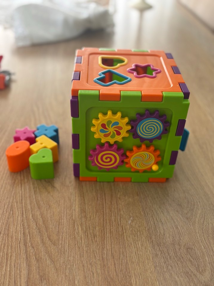 Renkli Dişlili şekil eşleştirme küpü - Görsel 4