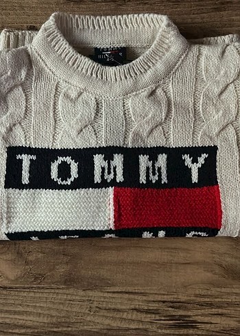 Tommy Jeans  Çocuk Beyaz Örgü Kazak - Görsel 3