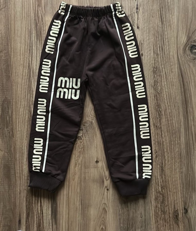 Miu Miu Kapüşonlu Kahverengi Eşofman Takımı - Görsel 3