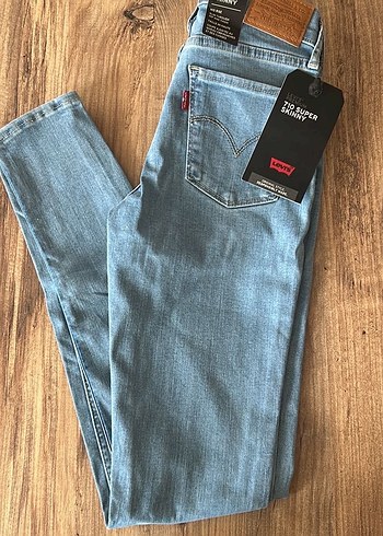Levis 711 Super Skinny Acik Mavi Jean