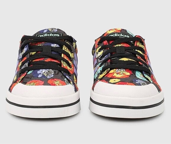 Adidas Bravada sneaker