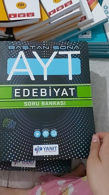 YANIT YAYINLARI AYT EDEBİYAT SORU BANKASI 