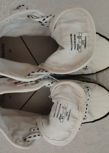Bershka yüksek taban convers