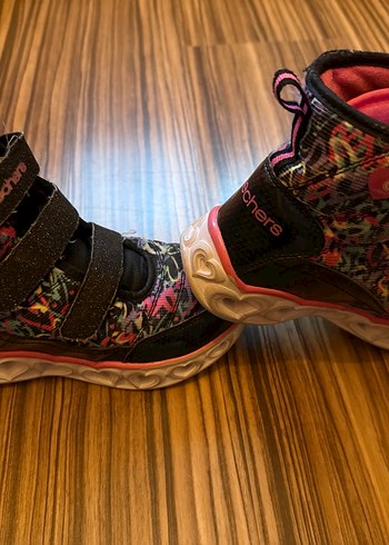 SKECHERS ışıklı kız çocuk botu - Görsel 2