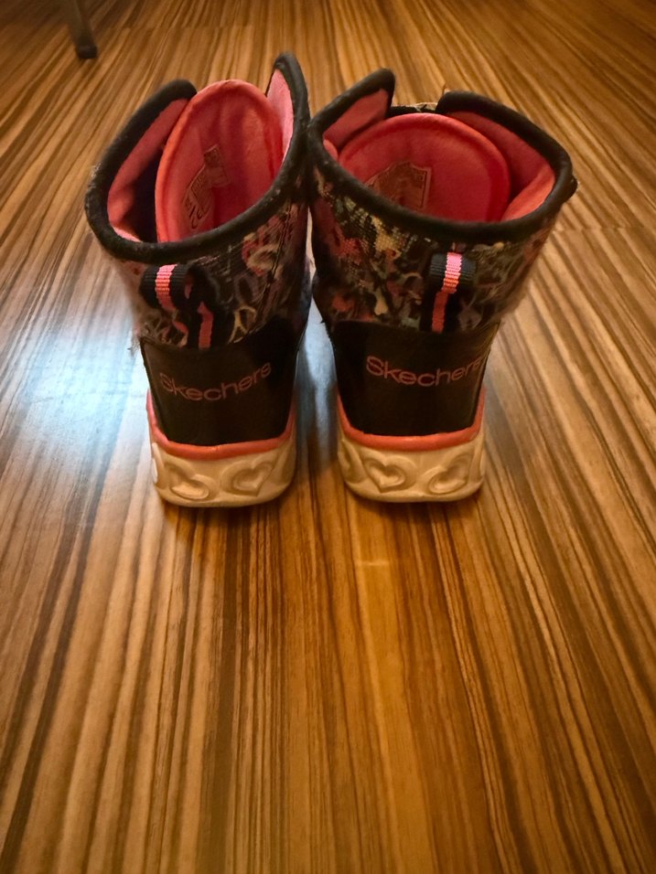 SKECHERS ışıklı kız çocuk botu - Görsel 3