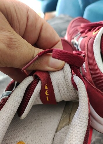39 Beden bordo Renk Asics 39