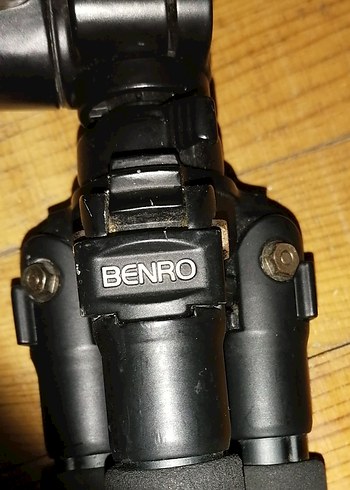 Benro Siyah Fotoğraf Tripodu