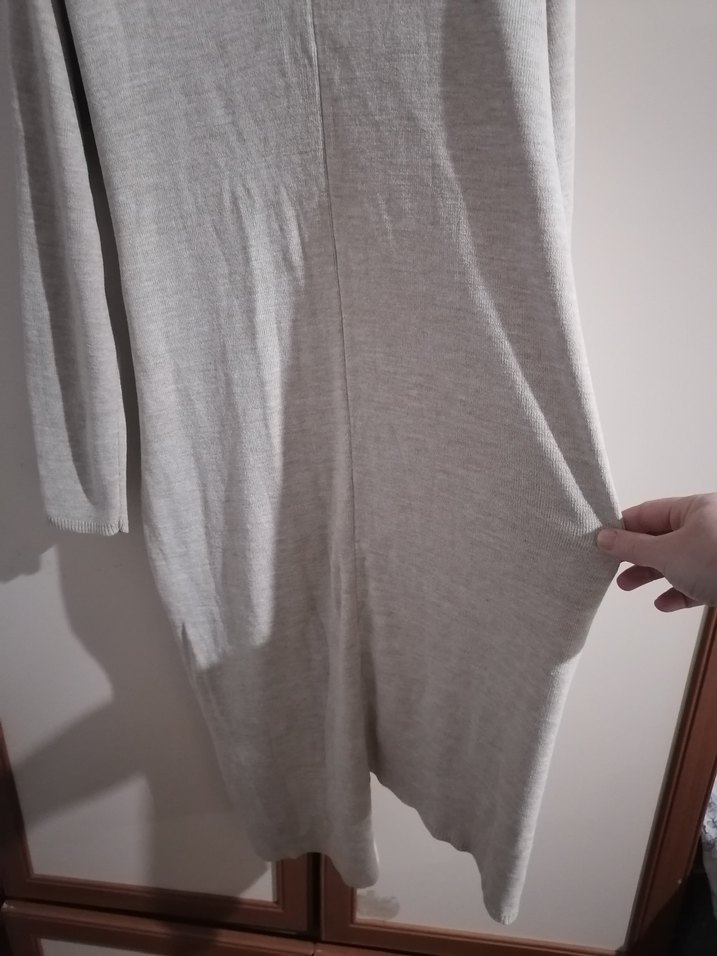 Krem rengi Uzun Kollu Yüksek Yakalı Salaş Triko - Görsel 4