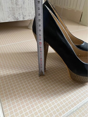 Platform topuklu ayakkabı - Görsel 7