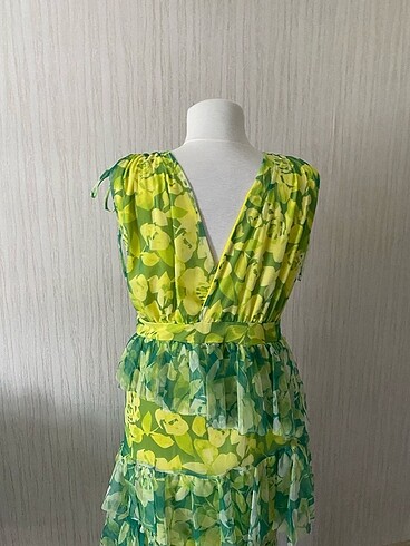 Kat kat tüllü elbise - Görsel 2