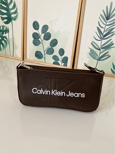 Calvin klein askılı çanta