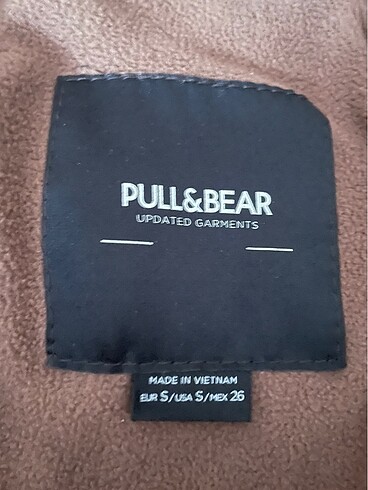 Pull and Bear Pull and bear mont
