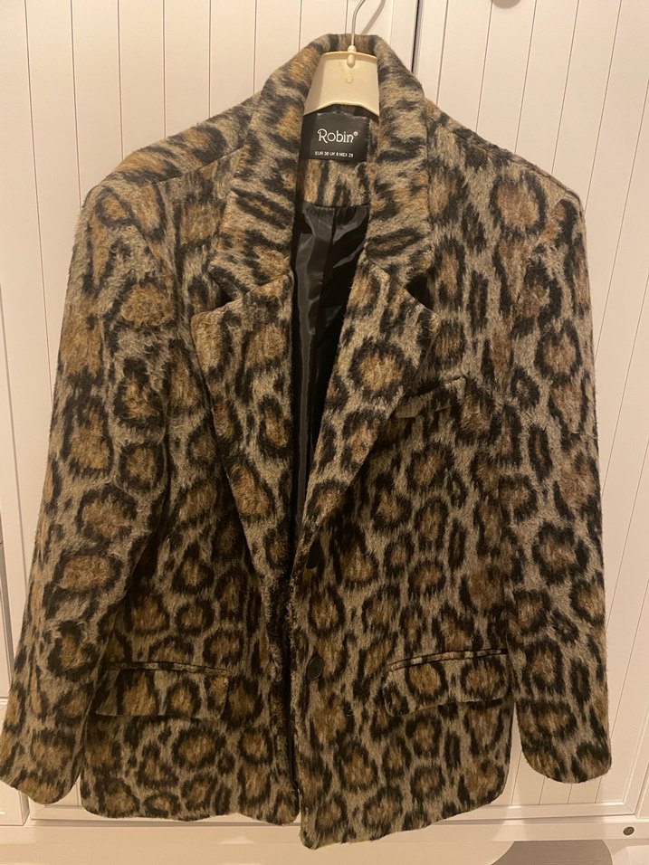 Kahverengi Desenli Kadın Blazer - Görsel 3