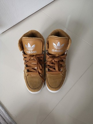 Adidas hasarsız spor bot