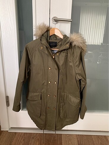 Zara mont