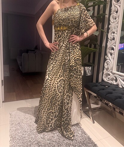 Abiye leopar elbise