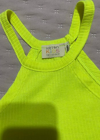 Kız çocuk  Sarı Yüksek Yakalı Atlet - Görsel 4