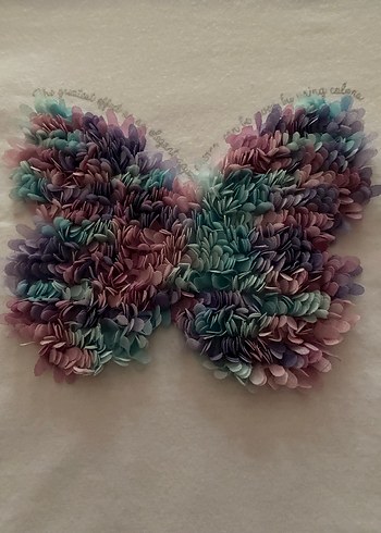 Kız Çocuk Fırfırlı Kelebek Baskılı Tişört - Görsel 5