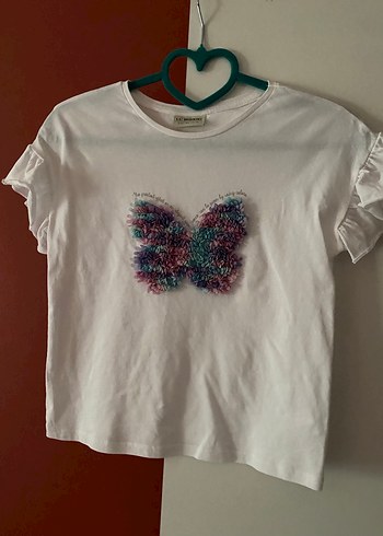 Kız Çocuk Fırfırlı Kelebek Baskılı Tişört - Görsel 8