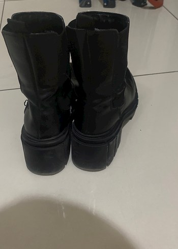 Derimod Siyah Gotik Platform Topuklu Bot