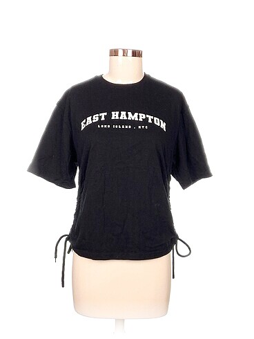 Diğer T-shirt %70 İndirimli.