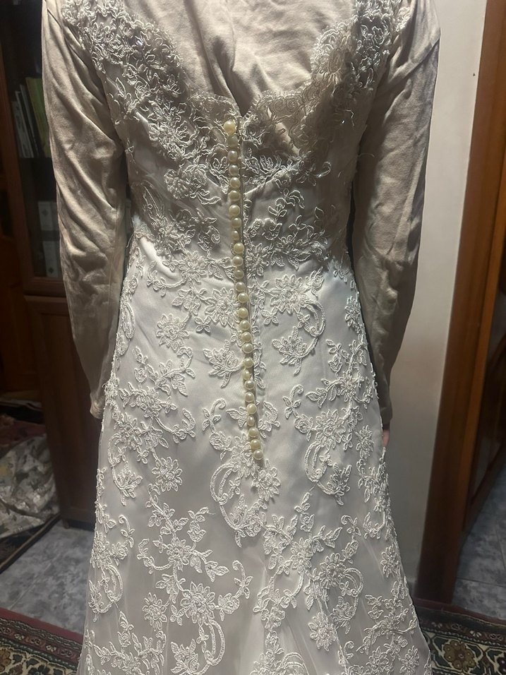 Dantel Detaylı Beyaz A Kesim Gelinlik - Görsel 3