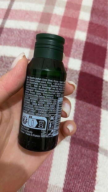 Beden Yves rocher duş jeli