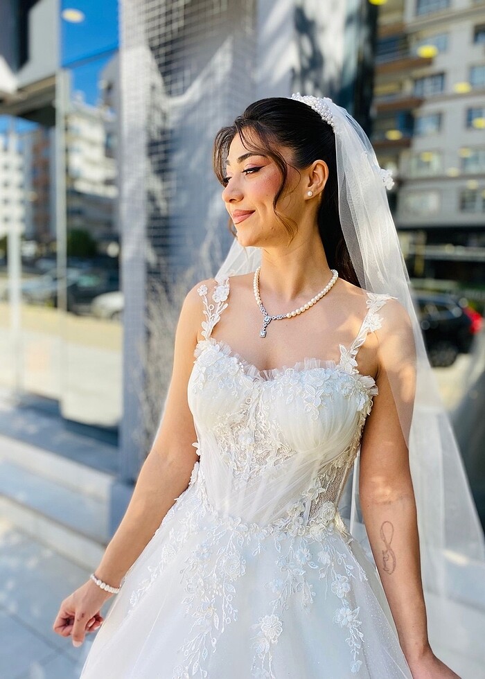 Özel tasarım gelinlik - Görsel 2