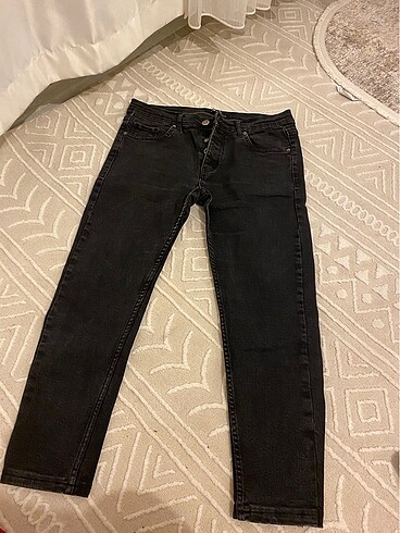 34 Beden Siyah erkek jean